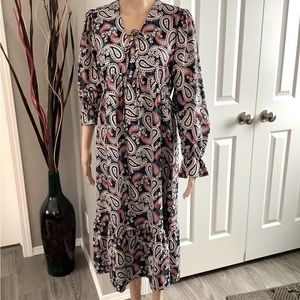 NWOT.  SHEIN   High waisted, ruffled bottom dress.  Size Large